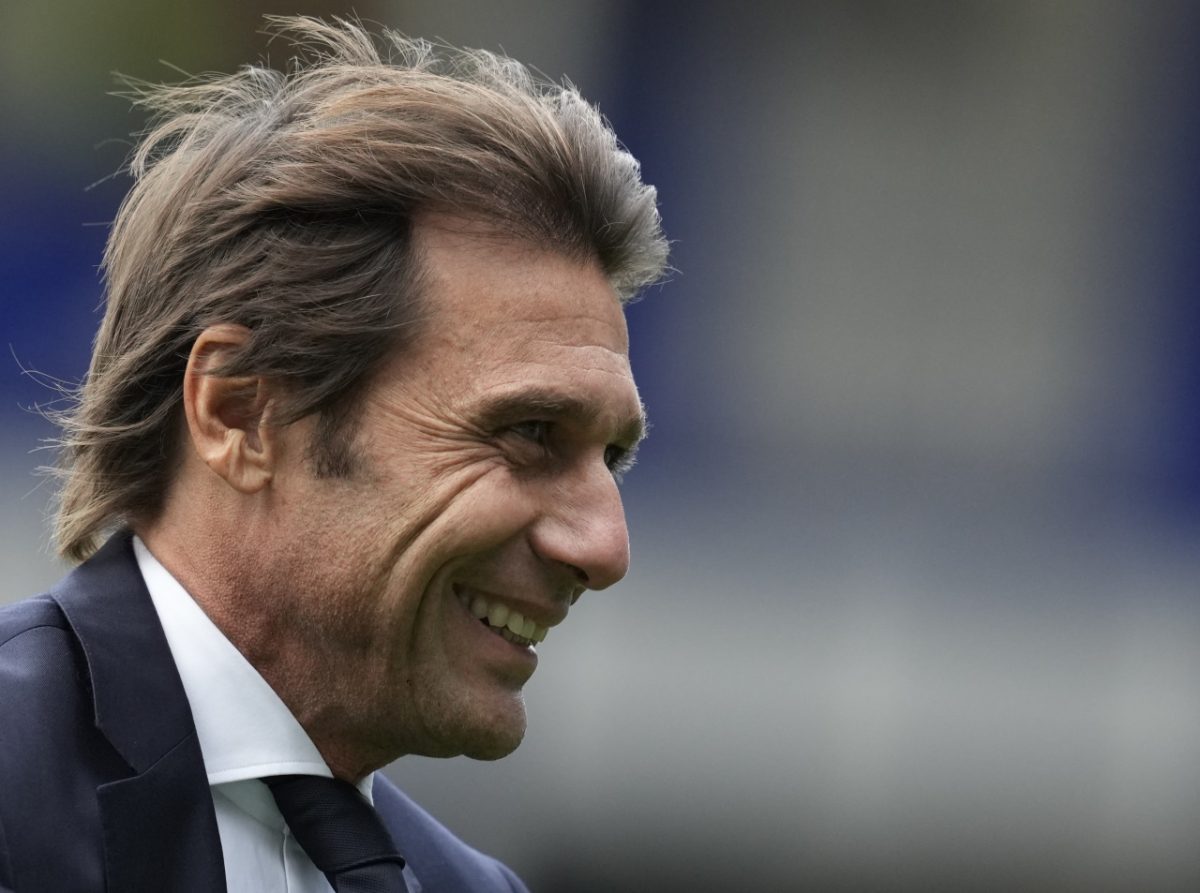 CONTE SMILING