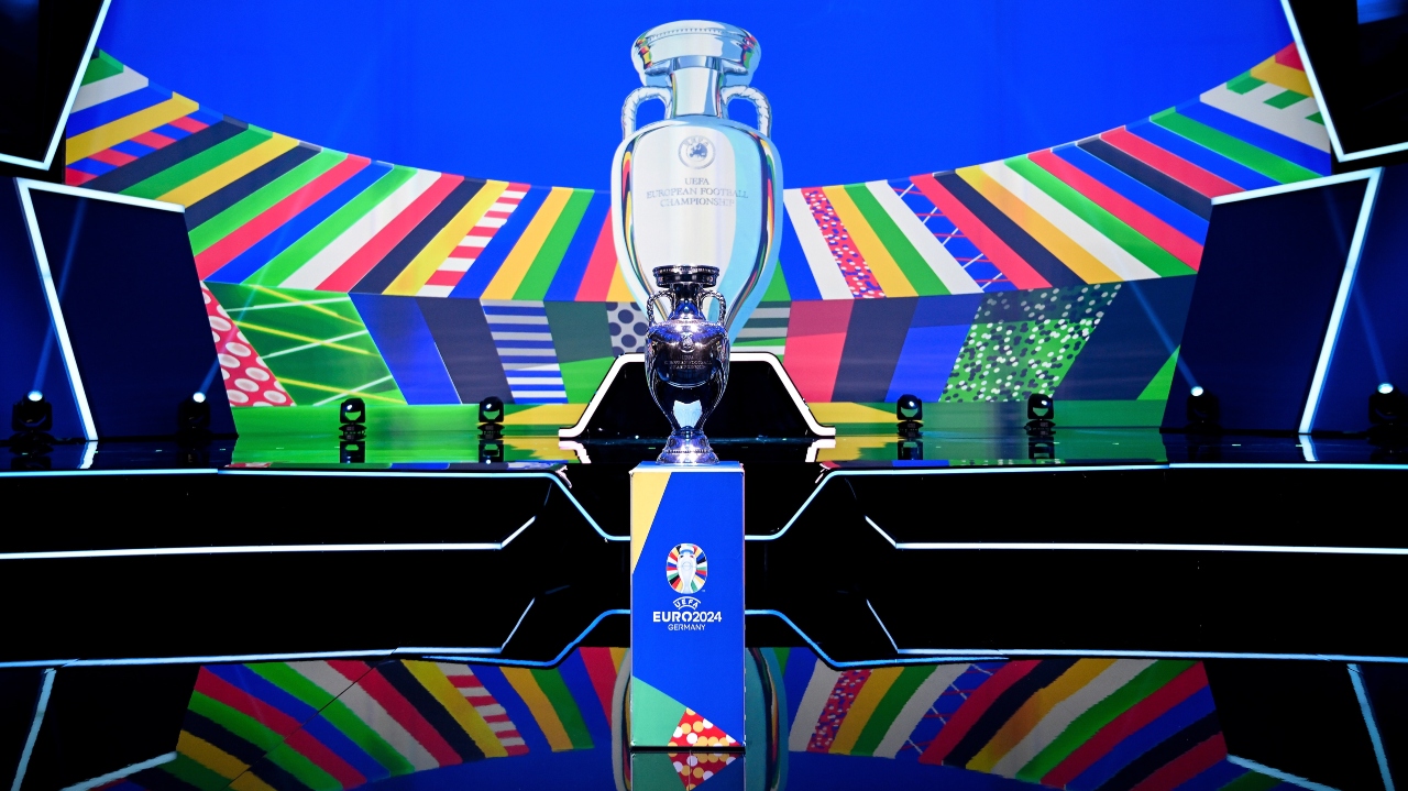 euro_2024_trophy