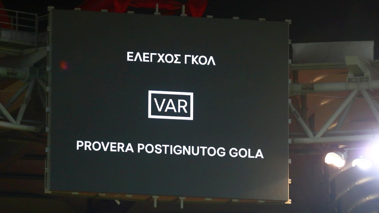 VAR