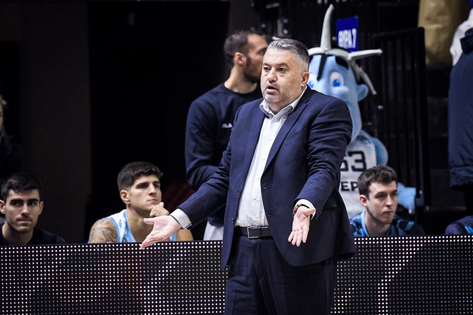 [374533] basket league 2024 2025 / ΚΟΛΟΣΣΟΣ ΠΕΡΙΣΤΕΡΙ (ΧΑΡΗΣ ΖΑΜΠΕΤΟΥΛΑΣ / eurokinissi)