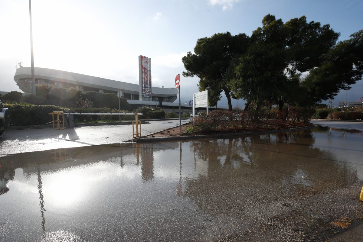 ΣΥΣΣΩΡΕΥΣΗ ΥΔΑΤΩΝ ΣΤΟ ΣΕΦ ΛΟΓΩ ΤΗΣ ΕΝΤΟΝΗΣ ΒΡΟΧΟΠΤΩΣΗΣ (ΣΤΕΛΙΟΣ ΣΤΕΦΑΝΟΥ / eurokinissi)