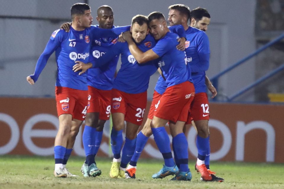 panionios